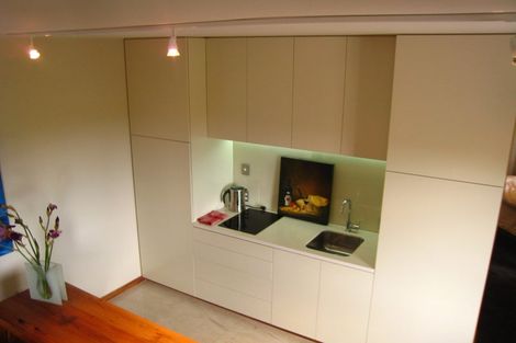 Photo of property in 16 Sherwood Lane, Cashmere, Christchurch, 8022