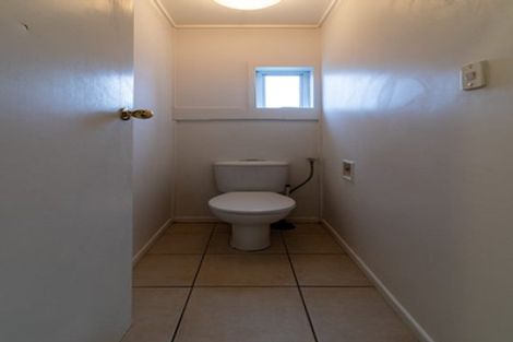 Photo of property in 1/78 Seaview Road, Castor Bay, Auckland, 0620