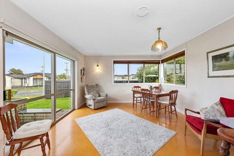 Photo of property in 80 Saint Andrews Terrace, St Andrews, Hamilton, 3200