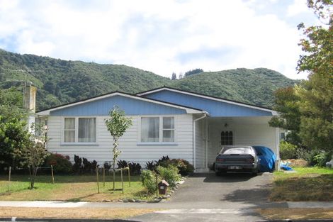 Photo of property in 59 California Drive, Totara Park, Upper Hutt, 5018