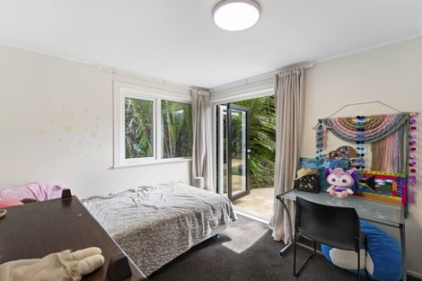 Photo of property in 3 Huia Road, Titirangi, Auckland, 0604