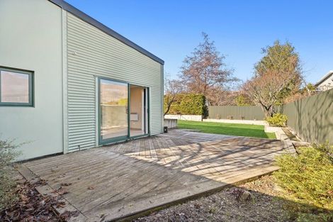 Photo of property in 37 Hunter Crescent, Wanaka, 9305