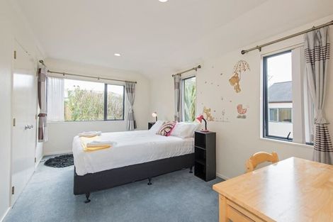 Photo of property in 114 Astley Avenue, New Lynn, Auckland, 0600