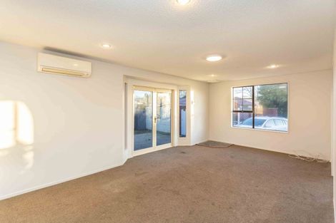 Photo of property in 9 Kinross Street, Hei Hei, Christchurch, 8042