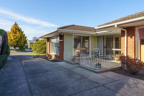 Photo of property in 75 Gladson Avenue, Sockburn, Christchurch, 8042