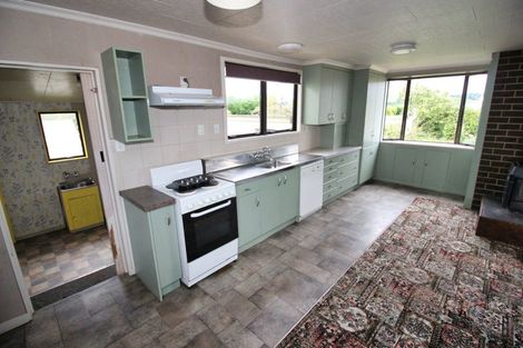 Photo of property in 26 Tokanui-haldane Road, Tokanui, 9884