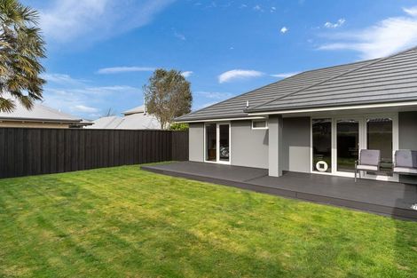 Photo of property in 37 Billington Drive, Halswell, Christchurch, 8025