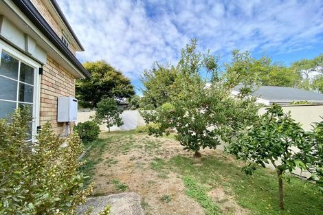 Photo of property in 2/36 Greenvalley Rise, Glenfield, Auckland, 0629
