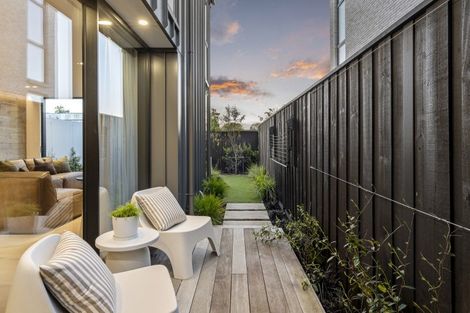 Photo of property in 32a Gracefield Avenue, Christchurch Central, Christchurch, 8013