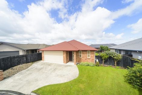 Photo of property in 7 Angelina Way, Kelvin Grove, Palmerston North, 4414