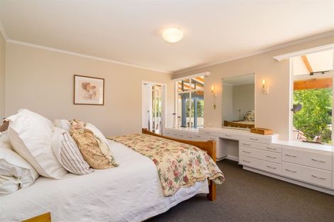 Photo of property in 1 Saint Ronans Road, Macandrew Bay, Dunedin, 9077