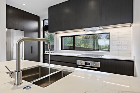 Photo of property in 7/805 Riddell Road, Saint Heliers, Auckland, 1071