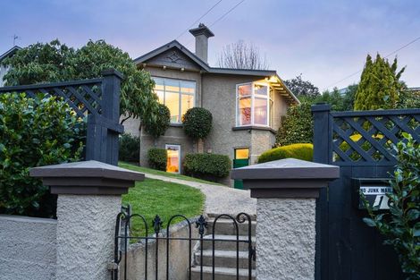 Photo of property in 16 Burnett Street, Calton Hill, Dunedin, 9012