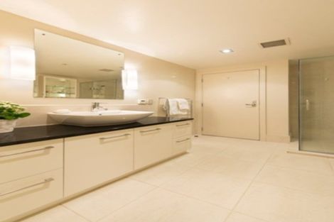 Photo of property in Oakridge Apartments, 202/10 Middleton Road, Remuera, Auckland, 1050