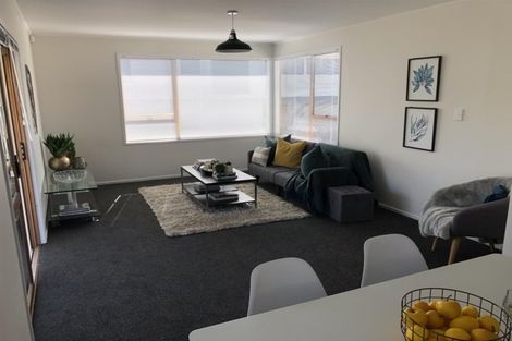 Photo of property in 4 Caringbah Drive, Papatoetoe, Auckland, 2025