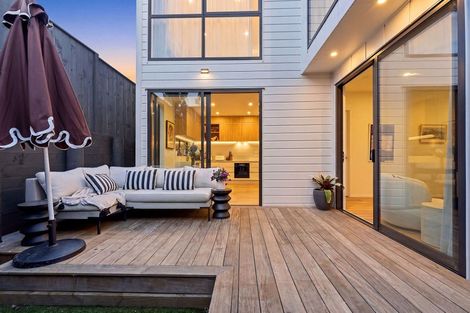 Photo of property in 33e Stanley Avenue, Milford, Auckland, 0620