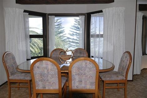 Photo of property in 2021 Whangarei Heads Road, Whangarei Heads, Whangarei, 0174