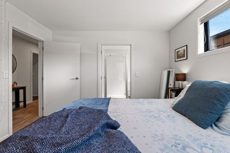 Photo of property in 8 Longlands Street, Lake Hayes, Queenstown, 9304