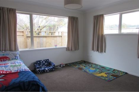 Photo of property in 18c Sinclair Street, Ebdentown, Upper Hutt, 5018