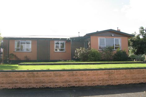 Photo of property in 16 Fairview Avenue, Feilding, 4702