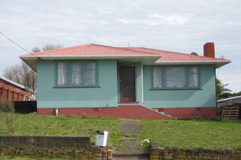 Photo of property in 11 Glenn Street, Castlecliff, Whanganui, 4501