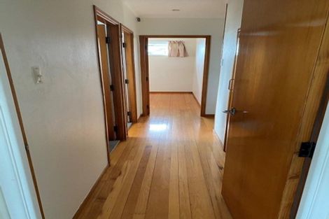 Photo of property in 99 Bolton Street, Blockhouse Bay, Auckland, 0600