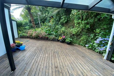 Photo of property in 2 Amapur Drive, Khandallah, Wellington, 6035