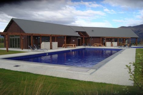 Photo of property in 44 Minaret Ridge, Wanaka, 9305