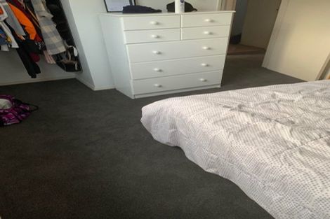 Photo of property in 976 Tremaine Avenue, Roslyn, Palmerston North, 4414