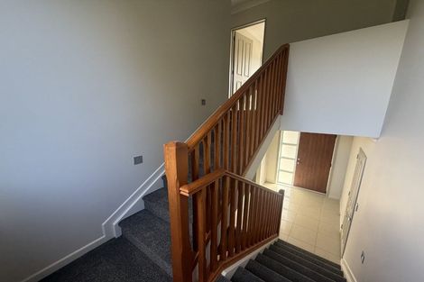 Photo of property in 111a Triangle Road, Massey, Auckland, 0614