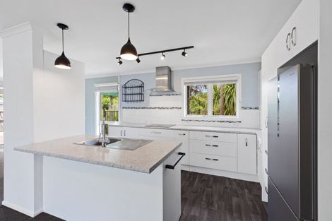 Photo of property in 602 Welcome Bay Road, Welcome Bay, Tauranga, 3175