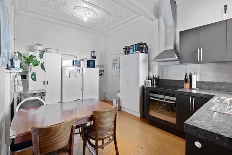 Photo of property in 129 Queen Street, North Dunedin, Dunedin, 9016