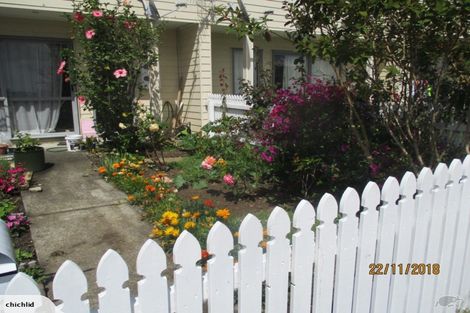 Photo of property in 11/3 Hulme Place, Henderson, Auckland, 0612