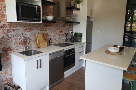 Photo of property in 3/143 Great South Road, Papakura, 2110