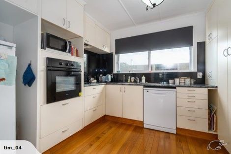 Photo of property in 46 Cologne Street, Martinborough, 5711