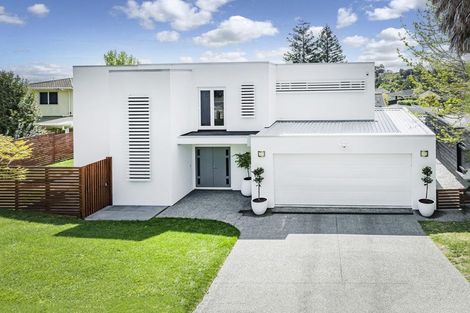 Photo of property in 3 Hikanui Drive, Havelock North, 4130