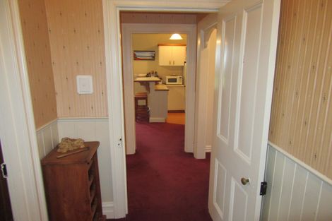 Photo of property in 43 Rhodes Street, Waimate, 7924