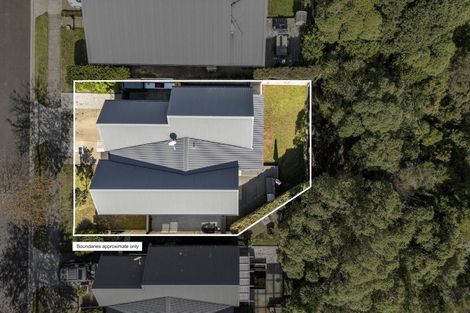 Photo of property in 39 Cape Cod Drive, Gulf Harbour, Whangaparaoa, 0930