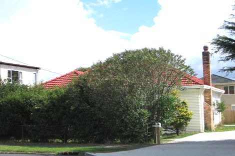 Photo of property in 37a Titirangi Road, New Lynn, Auckland, 0600