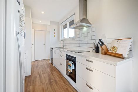 Photo of property in 4 Bidwell Place, Hillmorton, Christchurch, 8025