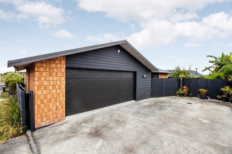 Photo of property in 5 Ruske Place, Grandview Heights, Hamilton, 3200