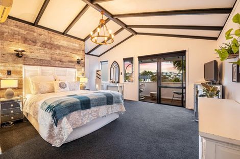 Photo of property in 1/22 Manuwai Road, Torbay, Auckland, 0630