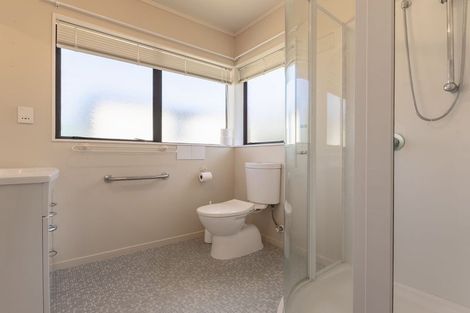 Photo of property in 86 Parata Street, Waikanae, 5036