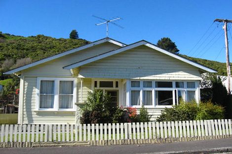 Photo of property in 5 Blackmore Street, Greymouth, 7805