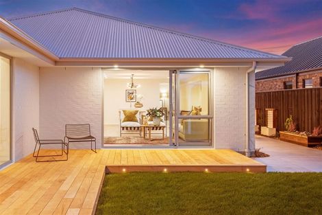 Photo of property in 85 Leistrella Road, Hoon Hay, Christchurch, 8025