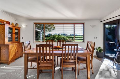 Photo of property in 60 Brookes Road, Cardiff, Stratford, 4391