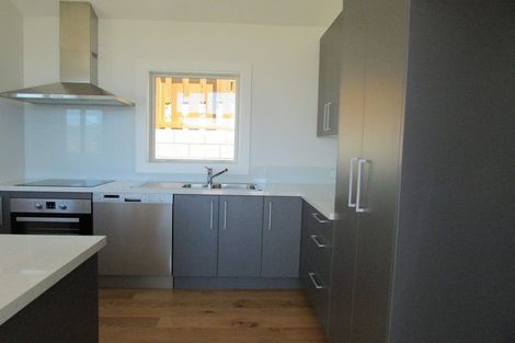 Photo of property in 4e Harmans Road, Lyttelton, 8082