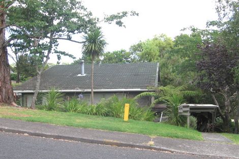 Photo of property in 24 Morriggia Place, Bayview, Auckland, 0629
