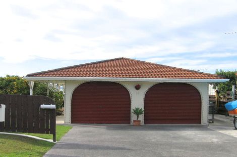 Photo of property in 10 Carmen Terrace, Snells Beach, 0920