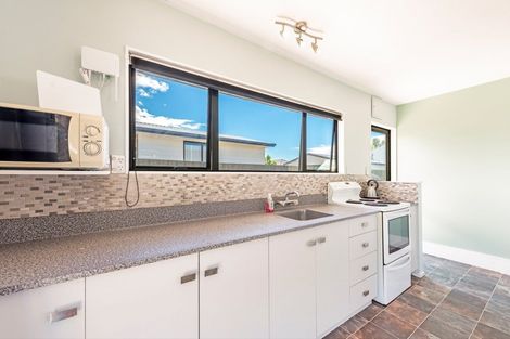 Photo of property in 2 Tillson Crescent, Motueka, 7120